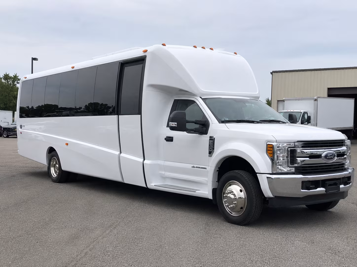 find the perfect transportation for your next prom 5