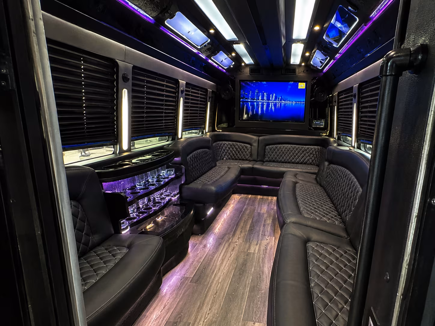 holiday party bus rental