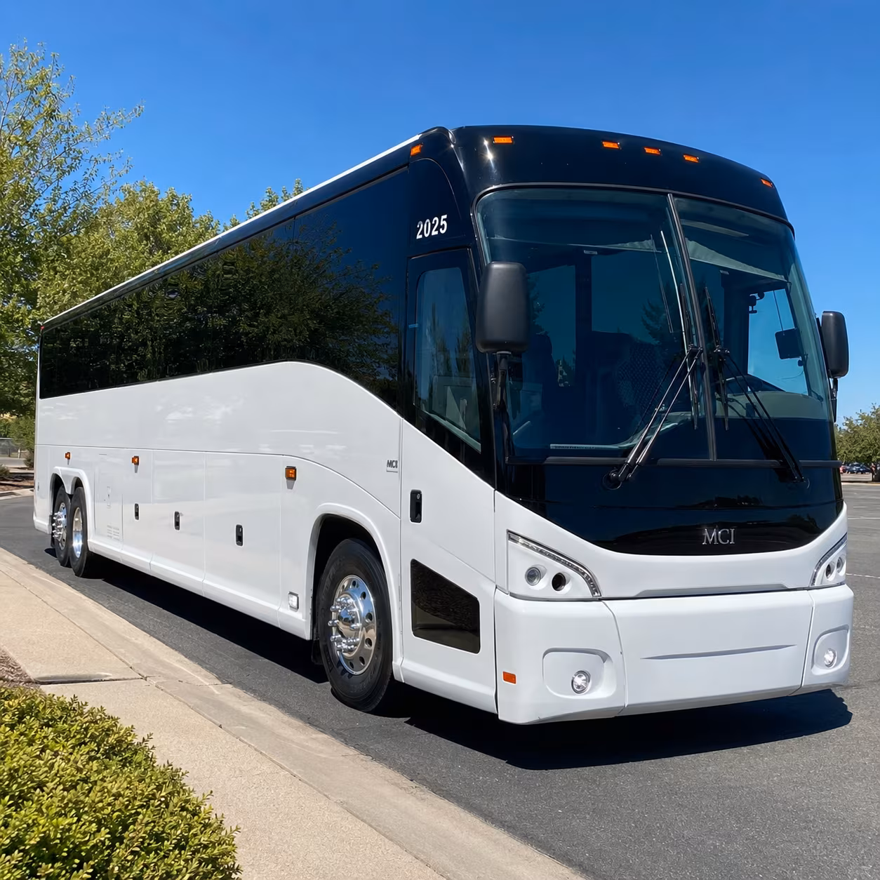 lawton employee shuttle buses to fort sill and defense contractor sites
